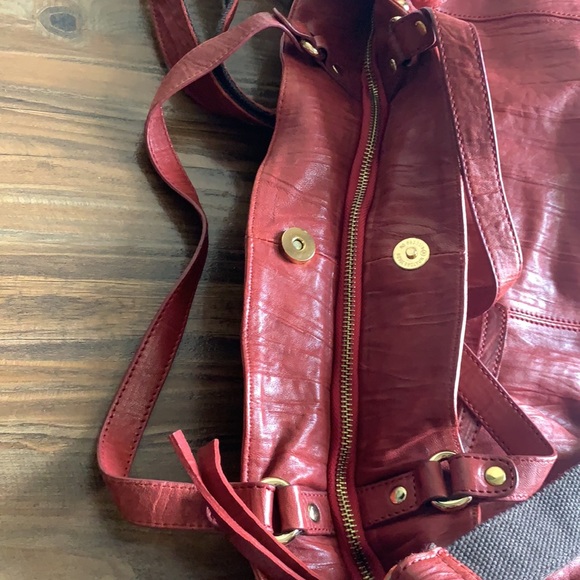 Used Monserrat De Lucca Red Leather Handbag - Picture 14 of 15